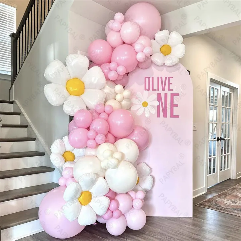 76pcs White Daisy Balloon Arch Garland Kit Pink Latex Balloon For Daisy Theme Wedding Birthday Party Decoration Globos Supplies
76pcs White Daisy Balloon Arch Garland Kit Pink Latex Balloon For Daisy Theme Wedding Birthday Party Decoration Globos Supplies