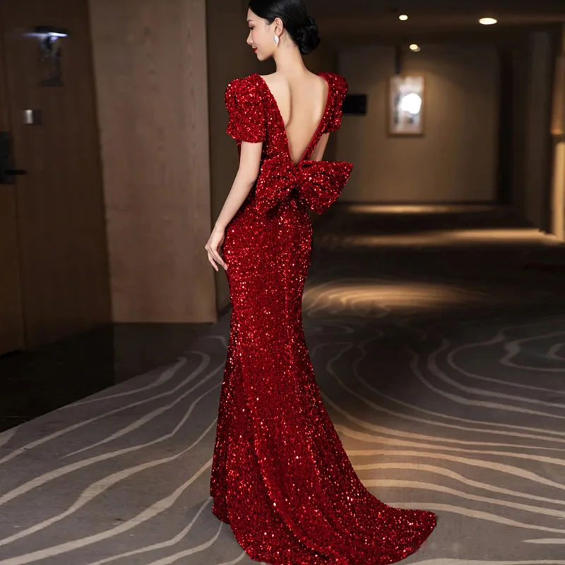 Red Sexy Backless Bow Long Dress Women V Neck Puff Short Sleeve Bodycon Mermaid Dress Luxury Crystal Sequin Cocktail Party Dress
Red Sexy Backless Bow Long Dress Women V Neck Puff Short Sleeve Bodycon Mermaid Dress Luxury Crystal Sequin Cocktail Party Dress
