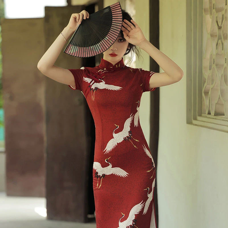 2022 New Cheongsam Retro Red Sexy Mid-length Skirt Crane Classic Summer Chinese Style Party Beautiful High Waist Split Dress
2022 New Cheongsam Retro Red Sexy Mid-length Skirt Crane Classic Summer Chinese Style Party Beautiful High Waist Split Dress