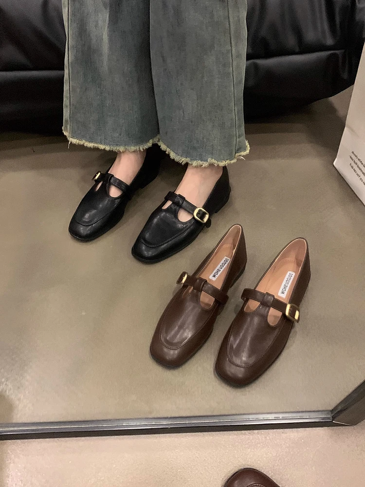 Round Toe Shoes Woman Comfortable And Elegant Female Footwear Oxfords Autumn Loafers With Fur Casual Sneaker New Retro Dress Lea
Round Toe Shoes Woman Comfortable And Elegant Female Footwear Oxfords Autumn Loafers With Fur Casual Sneaker New Retro Dress Lea
