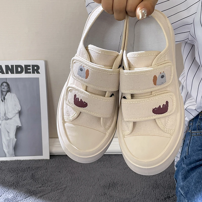 Korean Shoes Round Toe Women Casual Female Sneakers Autumn Clogs Platform 2022 Fall New Small Creepers Rubber Flock Rome Hook &
Korean Shoes Round Toe Women Casual Female Sneakers Autumn Clogs Platform 2022 Fall New Small Creepers Rubber Flock Rome Hook &