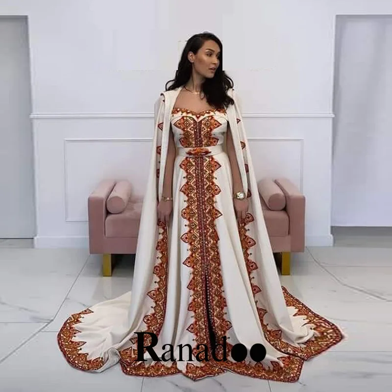 Arabic Moroccan Kaftan Formal Evening Dresses Appliques V Neck Stain Court Train Valentine's Day Robes De Soirée Customised
Arabic Moroccan Kaftan Formal Evening Dresses Appliques V Neck Stain Court Train Valentine's Day Robes De Soirée Customised