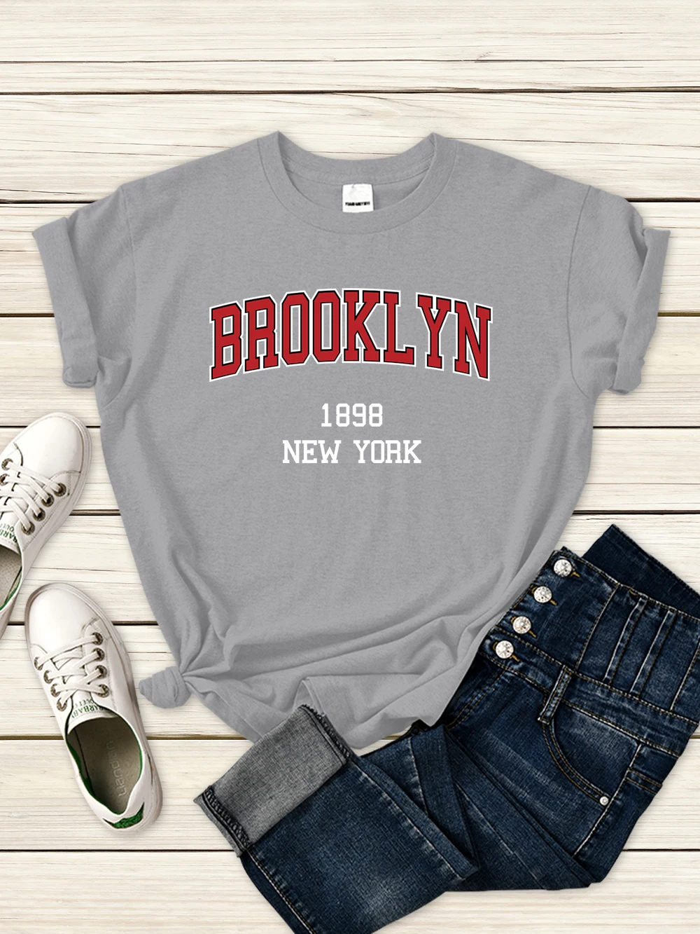 Brooklyn 1898 New York City Letter Tshirt Female Hip Hop Quality T Shirt Vintage Casual Short Sleeve Harajuku Classic Tshirts
Brooklyn 1898 New York City Letter Tshirt Female Hip Hop Quality T Shirt Vintage Casual Short Sleeve Harajuku Classic Tshirts