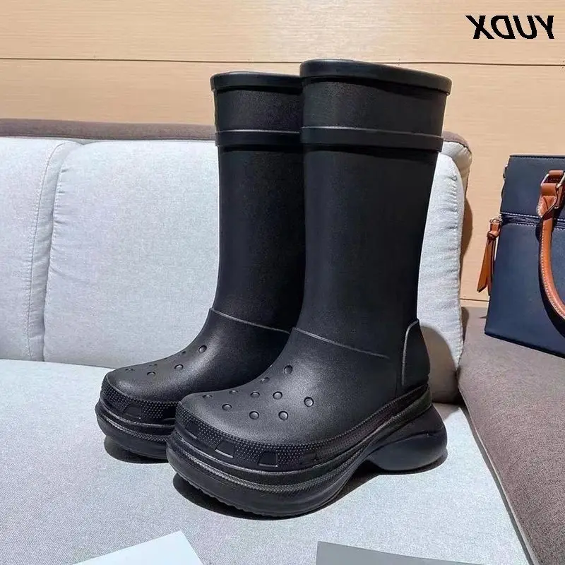 Осенне-зимние новые женские ботинки на плоской подошве, водонепроницаемые ботинки до середины икры на толстой подошве, удобные ботинки без ... 
Осенне-зимние новые женские ботинки на плоской подошве, водонепроницаемые ботинки до середины икры на толстой подошве, удобные ботинки без ...