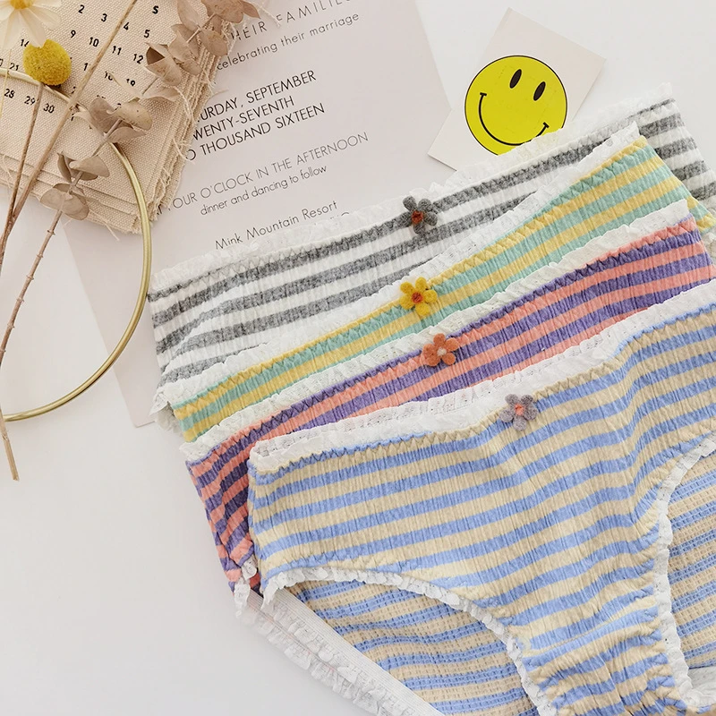 Ins Stripe Girl Panty Lace Trim Underpants Sweet Female Underpants Cotton Underpants Intimates Women Lingerie Mid Waist Briefs
Ins Stripe Girl Panty Lace Trim Underpants Sweet Female Underpants Cotton Underpants Intimates Women Lingerie Mid Waist Briefs
