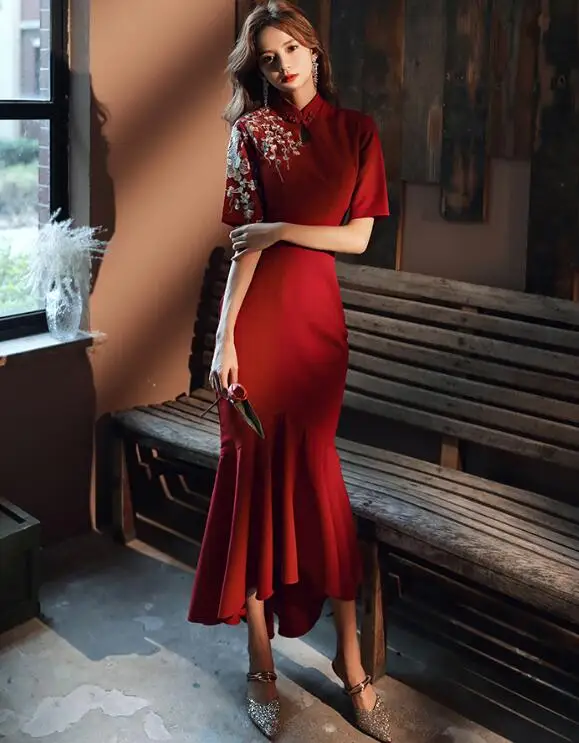 Chinese Wedding Cheongsam Improvement Summer Qipao Fish tail Women Embroidered Burgundy Red
Chinese Wedding Cheongsam Improvement Summer Qipao Fish tail Women Embroidered Burgundy Red