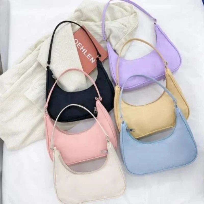 Women Bags Armpit Shoulder Bag Small Shoulder Purse Underarm Bags Brand Clutch Women Summer Simple Handbags Women's Bags
Women Bags Armpit Shoulder Bag Small Shoulder Purse Underarm Bags Brand Clutch Women Summer Simple Handbags Women's Bags