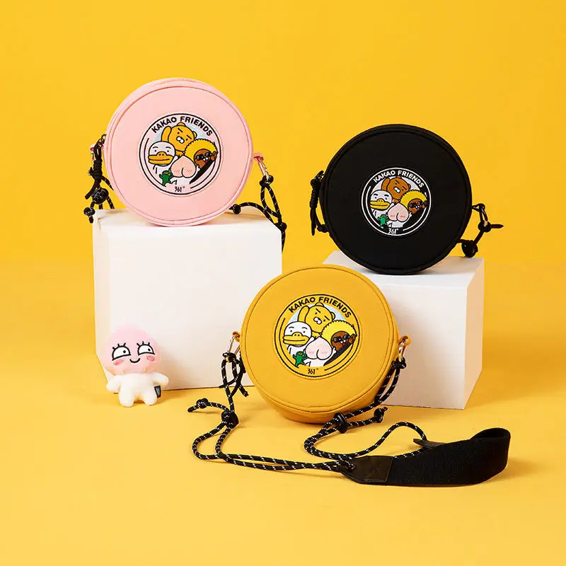 Kakao Friends Anime Hobby Ryan Apeach Tube Messenger Bag New Men and Women The Same Style Sports Casual Shoulder All-Match Bag
Kakao Friends Anime Hobby Ryan Apeach Tube Messenger Bag New Men and Women The Same Style Sports Casual Shoulder All-Match Bag