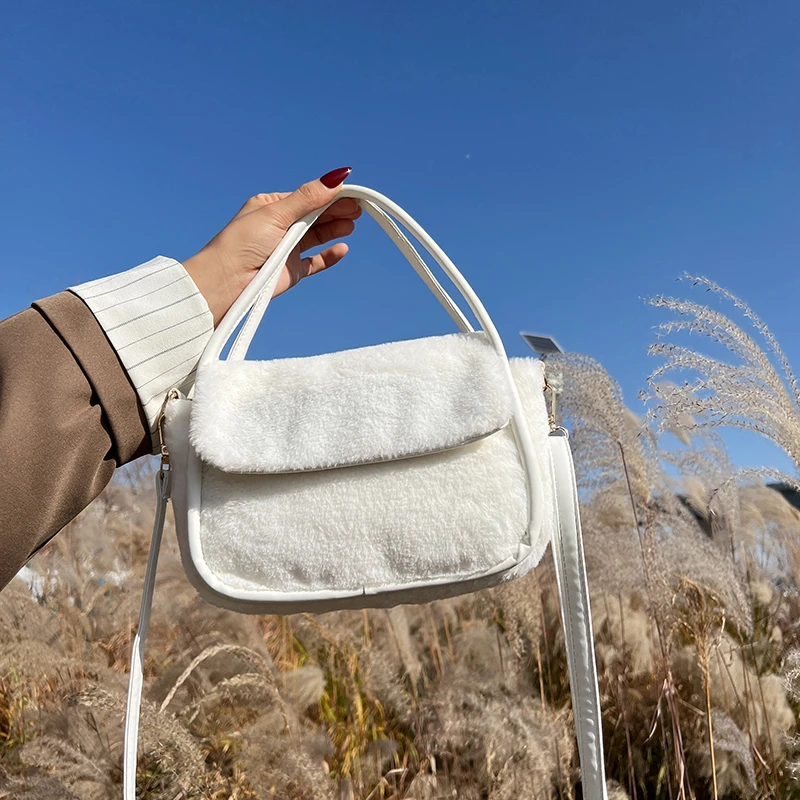 Femme Solid Color Simple Bags Autumn Designer New Luxury Square Shoulder Crossbody Handbags Women Casual Classic Hand Bag 2022
Femme Solid Color Simple Bags Autumn Designer New Luxury Square Shoulder Crossbody Handbags Women Casual Classic Hand Bag 2022