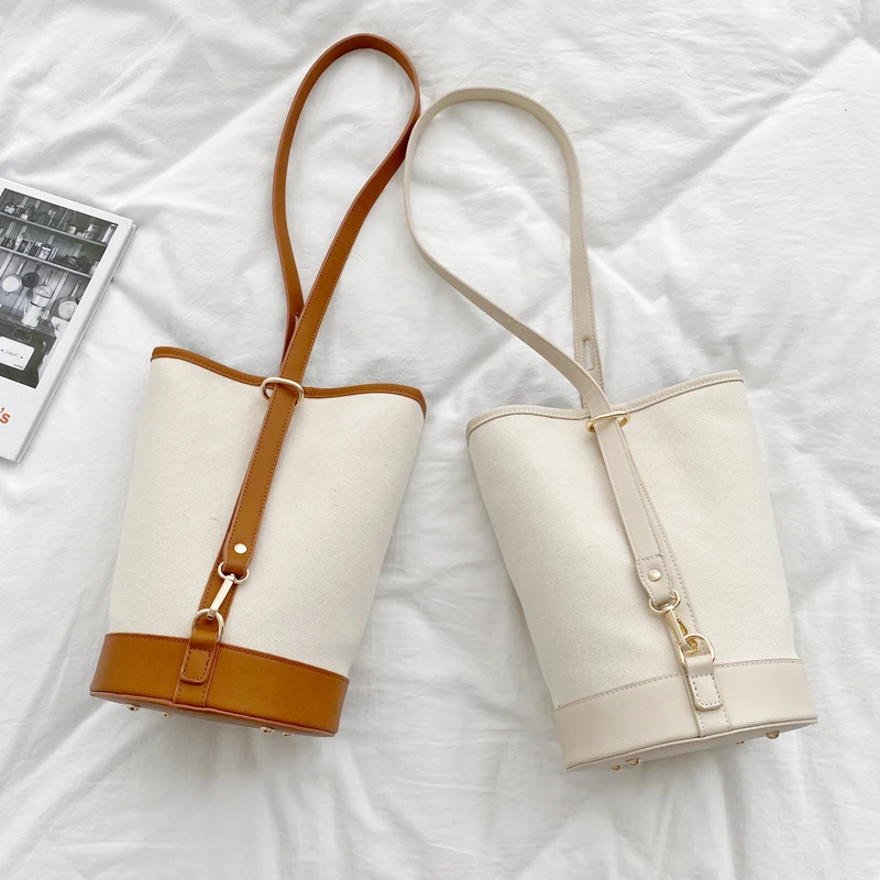 Luxury Brand Designer High Quality PU Leather Canvas Ladies Round Bucket Shoulder Bags Handbags for Women 2022 New Crossbody Bag
Luxury Brand Designer High Quality PU Leather Canvas Ladies Round Bucket Shoulder Bags Handbags for Women 2022 New Crossbody Bag