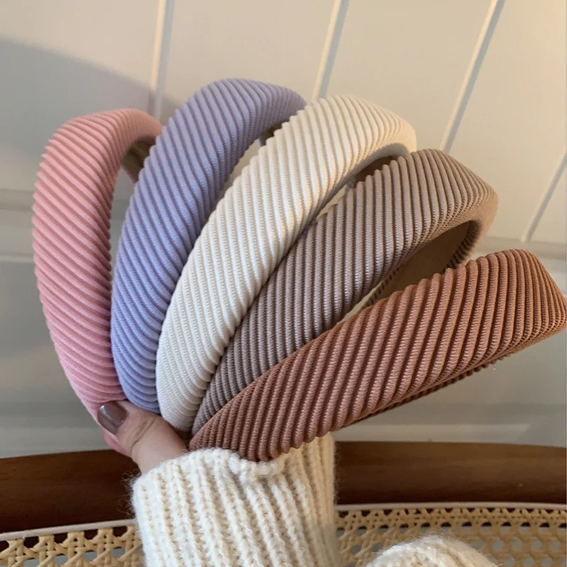 2023 Fashion Hair Hoop Hair Bands for Women Korean Girls Solid Color Twilled Headbands Wide Hairband Hair Accessories Headwear
2023 Fashion Hair Hoop Hair Bands for Women Korean Girls Solid Color Twilled Headbands Wide Hairband Hair Accessories Headwear