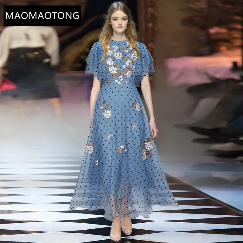 2021 Fashion Runway Summer Elegant Mesh Dress Women Blue Butterfly Sleeve Polka Dot Embroidery Vintage Party Long Dress
2021 Fashion Runway Summer Elegant Mesh Dress Women Blue Butterfly Sleeve Polka Dot Embroidery Vintage Party Long Dress