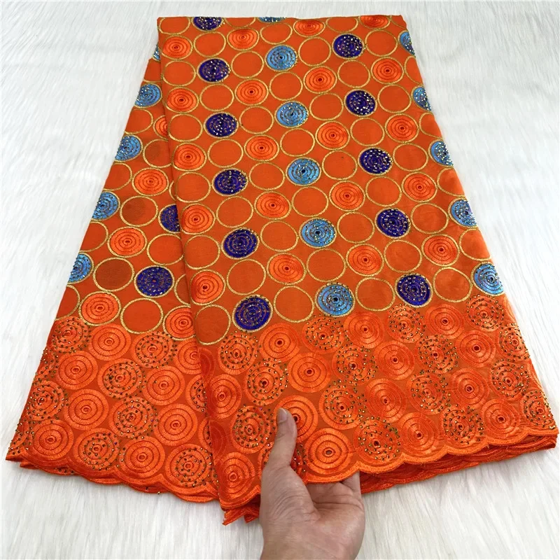 Швейцарская Кружевная Ткань 5 ярдов, тяжелые бусины с вышивкой в виде камней, в африканском стиле, 100% хлопковое кружево «швейцарская вуаль», популярный Дубайский стиль 7L110802
Швейцарская Кружевная Ткань 5 ярдов, тяжелые бусины с вышивкой в виде камней, в африканском стиле, 100% хлопковое кружево «швейцарская вуаль», популярный Дубайский стиль 7L110802