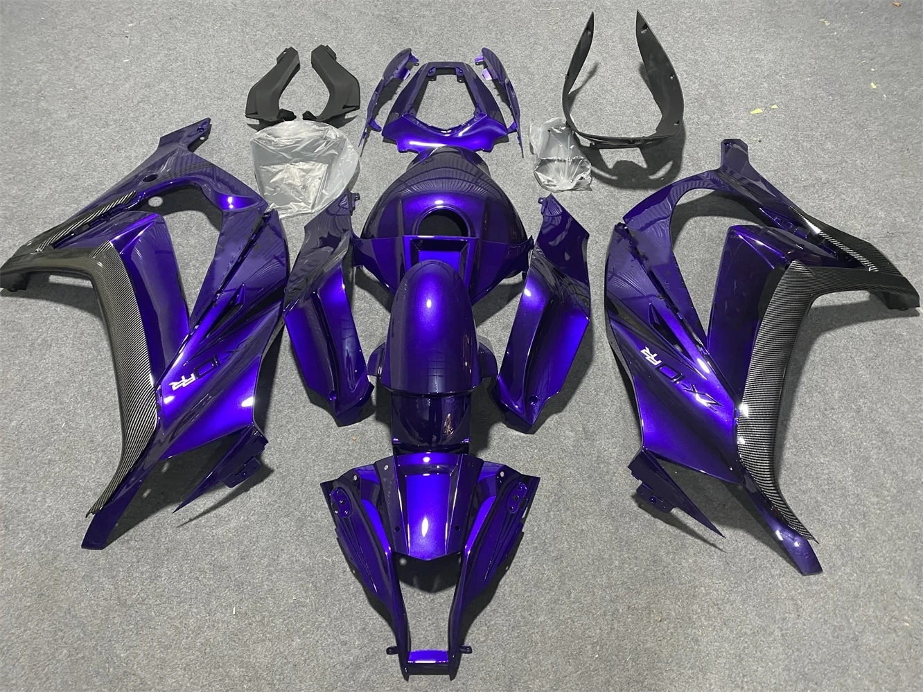 Новый комплект обтекателей из АБС-пластика, подходящий для Kawasaki Ninja ZX-10R ZX10R ZX-10 2011 2012 2013 2014 2015 11 12 13 14 15 Комплект обтекателей ZXMT
Новый комплект обтекателей из АБС-пластика, подходящий для Kawasaki Ninja ZX-10R ZX10R ZX-10 2011 2012 2013 2014 2015 11 12 13 14 15 Комплект обтекателей ZXMT