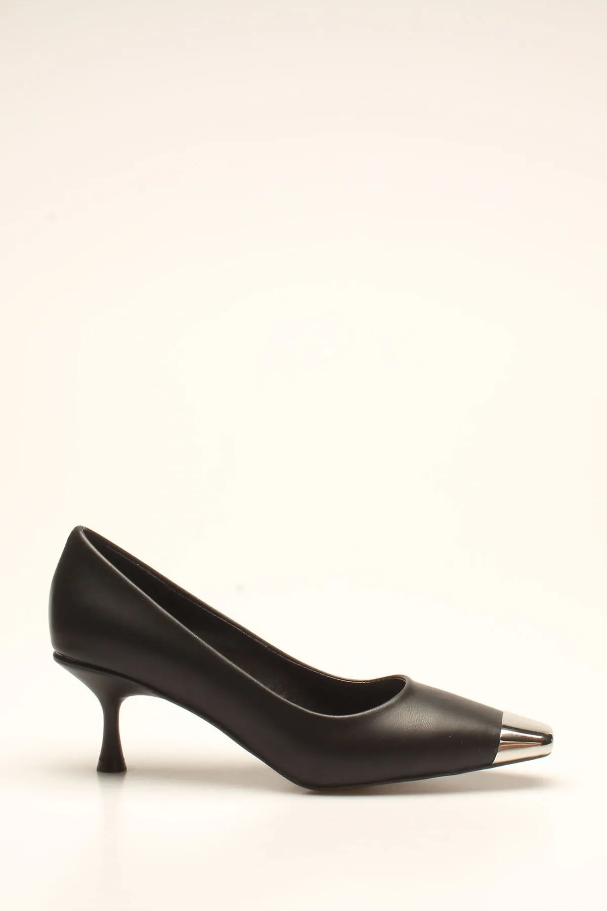 Fashion Style Black Matte Metal Toe women's Casual Shoes Casual Classic Shoes
Fashion Style Black Matte Metal Toe women's Casual Shoes Casual Classic Shoes