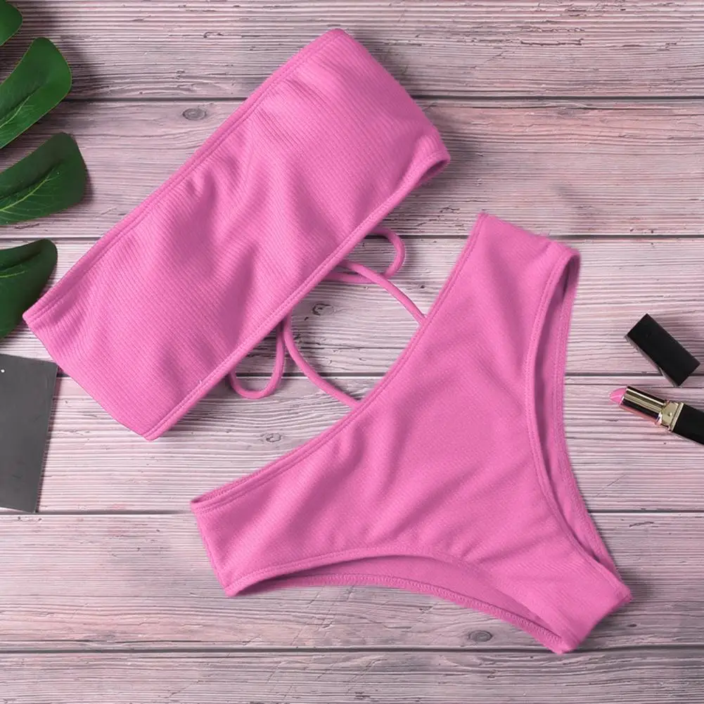 1 Set Stylish Bikini Swimsuit Padded Bra Lady Swimwear Solid Color Split Bikini Summer Beach Swimming Suit Swimming 
1 Set Stylish Bikini Swimsuit Padded Bra Lady Swimwear Solid Color Split Bikini Summer Beach Swimming Suit Swimming