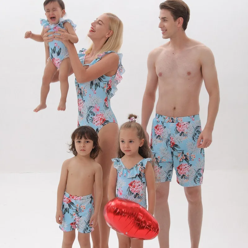 Flower Swimsuits Family Matching Outfits Ruffled Mother Daughter Swimwear Mommy and Me Bikini Clothes Father Son Swimming Shorts
Flower Swimsuits Family Matching Outfits Ruffled Mother Daughter Swimwear Mommy and Me Bikini Clothes Father Son Swimming Shorts