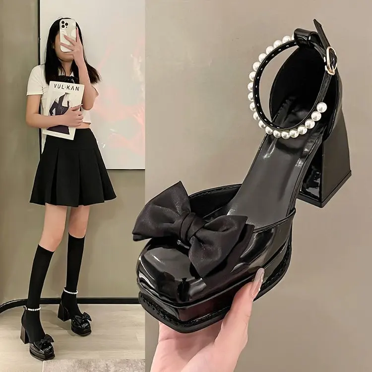 New High-heeled Shoes Thick-heeled Shoes Female Pearl Bow Shoes Lady Style Mary Jane Shoes Square Toe Pumps Shoes for Women
New High-heeled Shoes Thick-heeled Shoes Female Pearl Bow Shoes Lady Style Mary Jane Shoes Square Toe Pumps Shoes for Women
