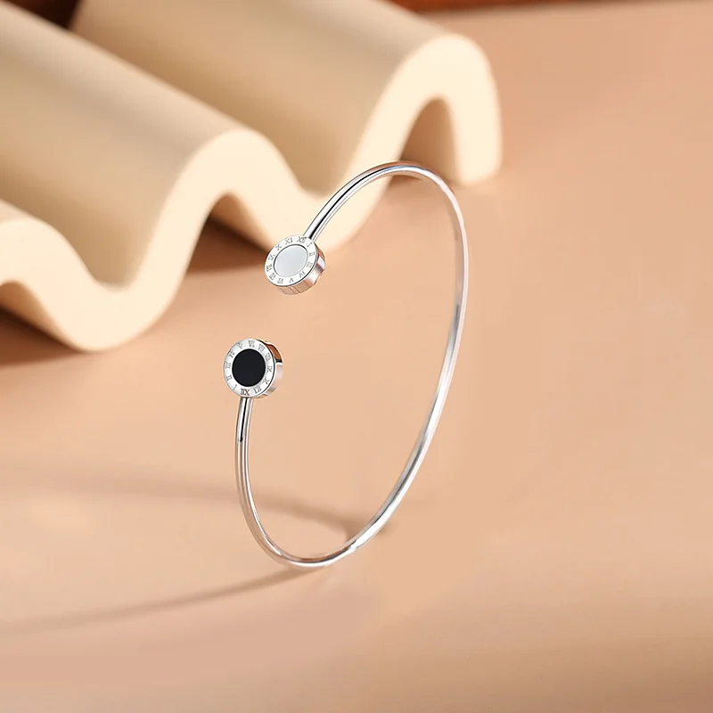 Roman Numbers Free Size Adjustable S925 Sterling Silver Women Bangles INS Bracelet Korean Agate Shell Jewelry
Roman Numbers Free Size Adjustable S925 Sterling Silver Women Bangles INS Bracelet Korean Agate Shell Jewelry