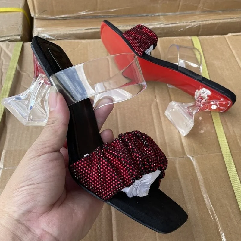 Modern Style High Heels Women's Sandals Large Size Party Ladies Shoes Fashion Crystal Transparent Band Outside Female Slides
Modern Style High Heels Women's Sandals Large Size Party Ladies Shoes Fashion Crystal Transparent Band Outside Female Slides