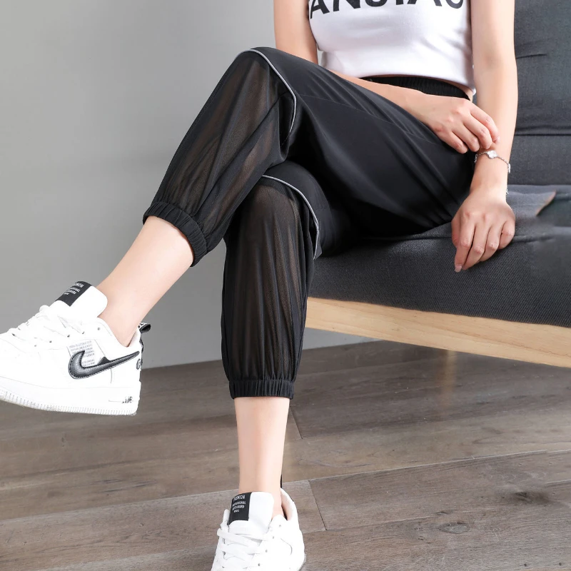 Ice Silk Cropped Harem Pants Women's Summer Thin Trousers 2022 New Loose Trousers Female Mesh Quick-drying Casual Pants Z22
Ice Silk Cropped Harem Pants Women's Summer Thin Trousers 2022 New Loose Trousers Female Mesh Quick-drying Casual Pants Z22