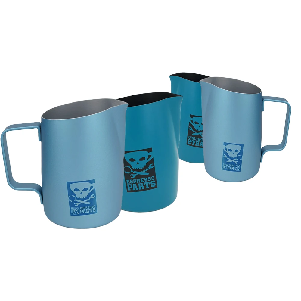 Кувшин для вспенивания молока из нержавеющей стали, 420/600 мл
Кувшин для вспенивания молока из нержавеющей стали, 420/600 мл