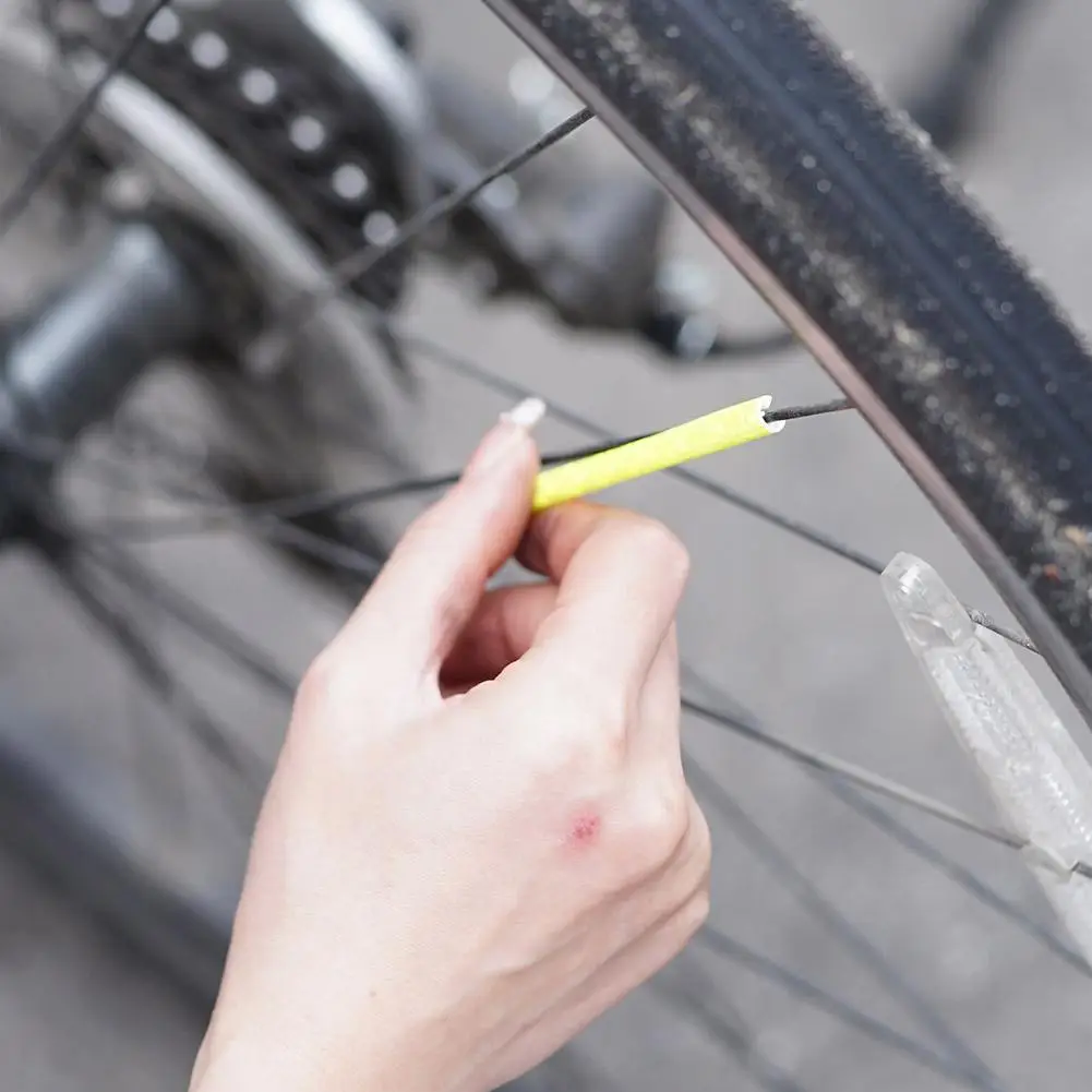 Bicycle Decoration Colorful Reflective Spoke Safety Reflective Warning Light Strip Bike Reflector Bicycle Tools Cyclin D4R0
Bicycle Decoration Colorful Reflective Spoke Safety Reflective Warning Light Strip Bike Reflector Bicycle Tools Cyclin D4R0