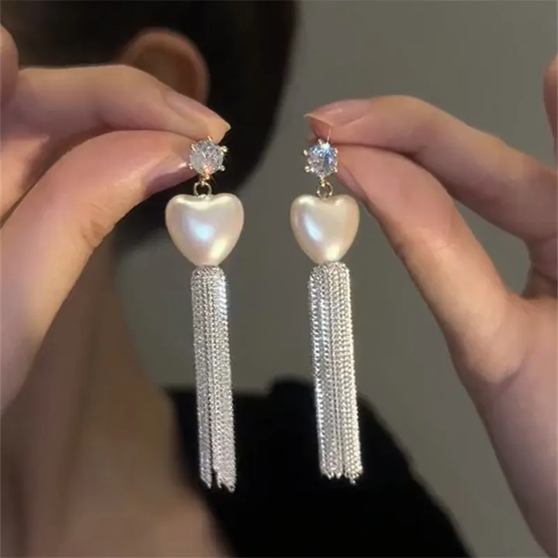 Long Tassels Geometric Heart-shaped Pearl Drop Earrings Ms Travel Wedding Party Jewelry Accessories
Long Tassels Geometric Heart-shaped Pearl Drop Earrings Ms Travel Wedding Party Jewelry Accessories