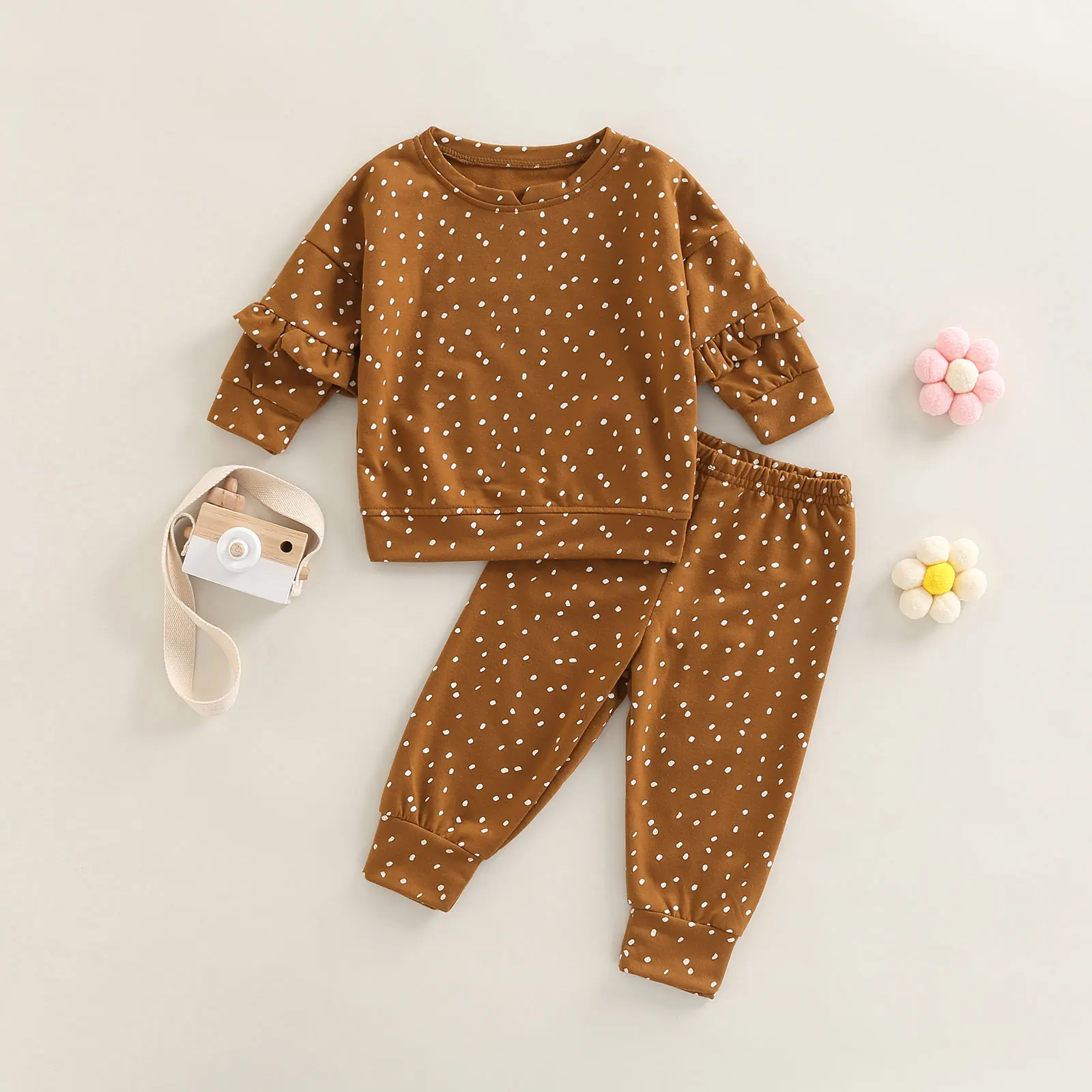 Детский осенний костюм для девочек TR, Свободный Топ с длинным рукавом и принтом в горошек с оборками и длинные теплые брюки, осенняя одежда
Детский осенний костюм для девочек TR, Свободный Топ с длинным рукавом и принтом в горошек с оборками и длинные теплые брюки, осенняя одежда