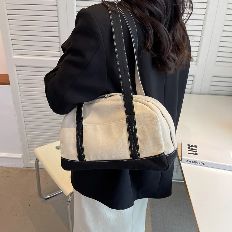 Autumn 2022 Large Capacity Canvas Bags Female Students Casual Shoulder Bag Simple Commuter Handbag Shopping Cloth Bag
Autumn 2022 Large Capacity Canvas Bags Female Students Casual Shoulder Bag Simple Commuter Handbag Shopping Cloth Bag