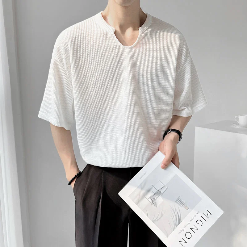 Summer Black/White Short Sleeve T-Shirt Men Fashion Casual V-Neck T Shirt Men Korean Loose Pullover TShirt Mens Top M-3XL
Summer Black/White Short Sleeve T-Shirt Men Fashion Casual V-Neck T Shirt Men Korean Loose Pullover TShirt Mens Top M-3XL