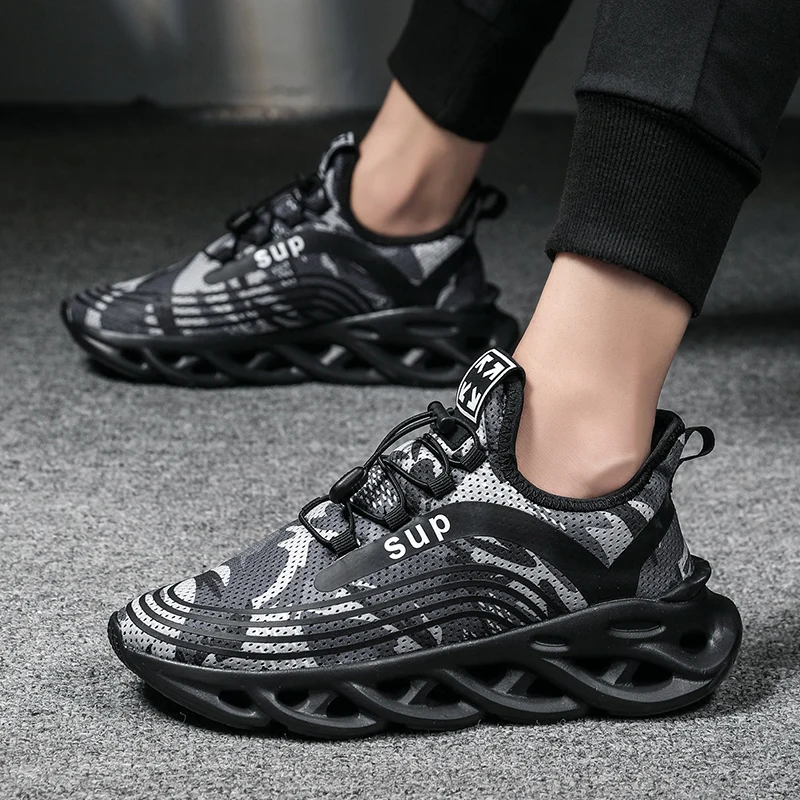 Men's Sports Shoes Lightweight Breathable Fashion Breathable Mixed Color Running Sneakers Casual Shoes 39-46 chaussure homme
Men's Sports Shoes Lightweight Breathable Fashion Breathable Mixed Color Running Sneakers Casual Shoes 39-46 chaussure homme