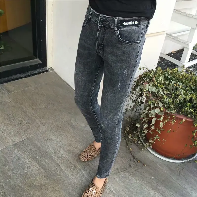 Korean Fashion Retro Simple Slim Fit Grey Denim Jeans Men's Social Spirit Guys Washed Pencil Pants Pantalon Skinny Homme
Korean Fashion Retro Simple Slim Fit Grey Denim Jeans Men's Social Spirit Guys Washed Pencil Pants Pantalon Skinny Homme