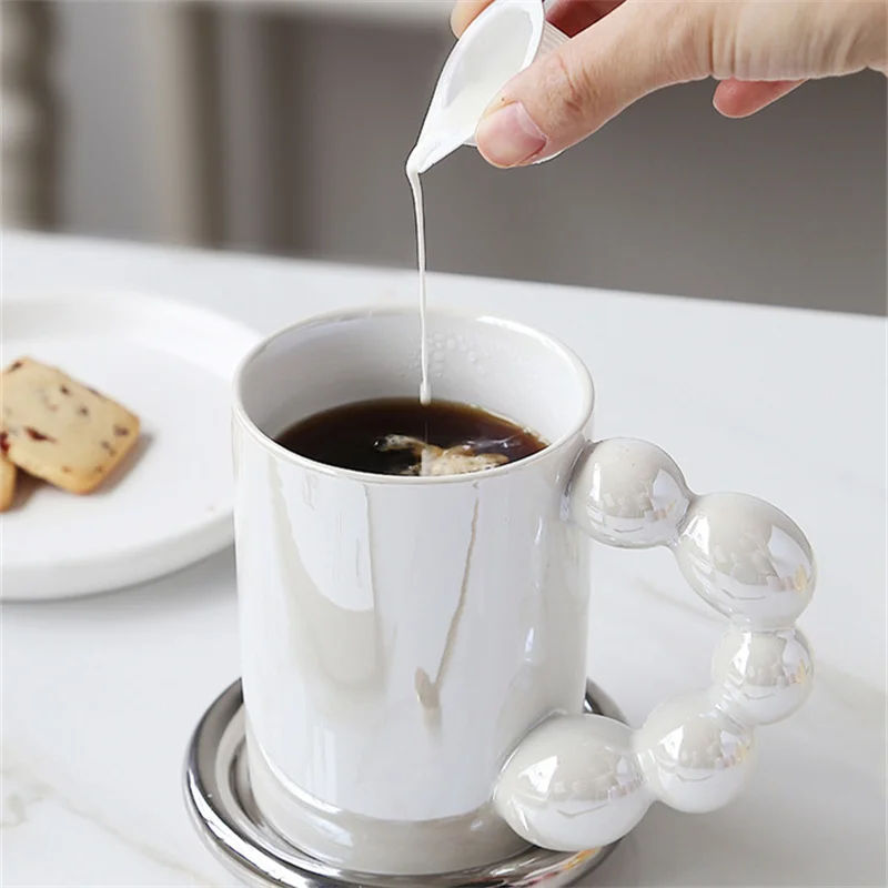 INS Gourd Handle Beer Cocktail Glass Large Capacity Coffee Milk Juice Cup Home Office Breakfast Cup Ceramic BBQ Party Drinkware
INS Gourd Handle Beer Cocktail Glass Large Capacity Coffee Milk Juice Cup Home Office Breakfast Cup Ceramic BBQ Party Drinkware