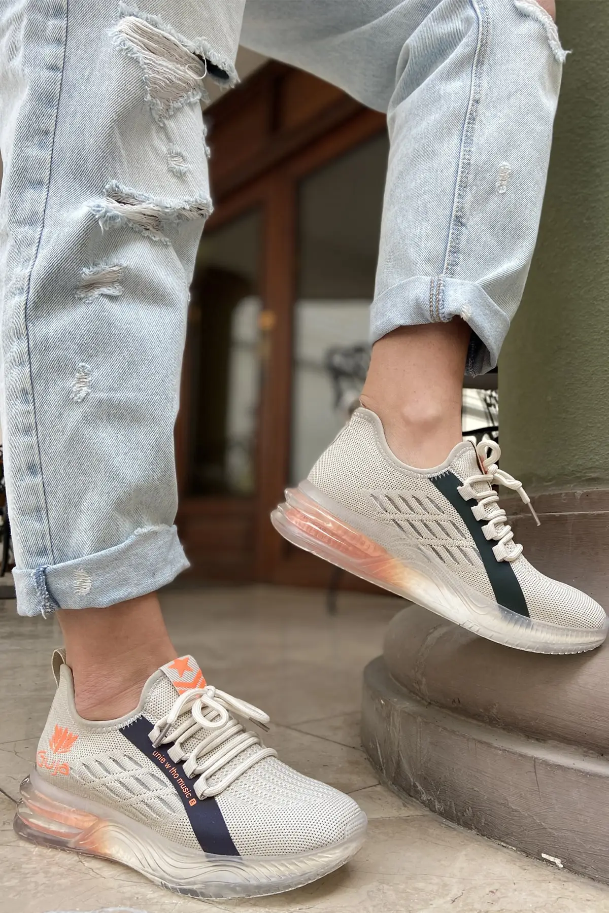 Women's Sneakers Casual Fashion Comfortable Platform Female Vulcanized Shoes High-Top Sneakers
Women's Sneakers Casual Fashion Comfortable Platform Female Vulcanized Shoes High-Top Sneakers