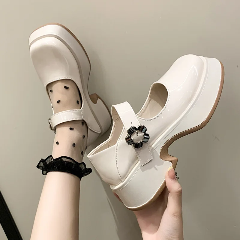 Heels Women Square Toe Ankle Strap Platform Pumps Woman Flowers Buckle Thick Heels Party Shoes
Heels Women Square Toe Ankle Strap Platform Pumps Woman Flowers Buckle Thick Heels Party Shoes