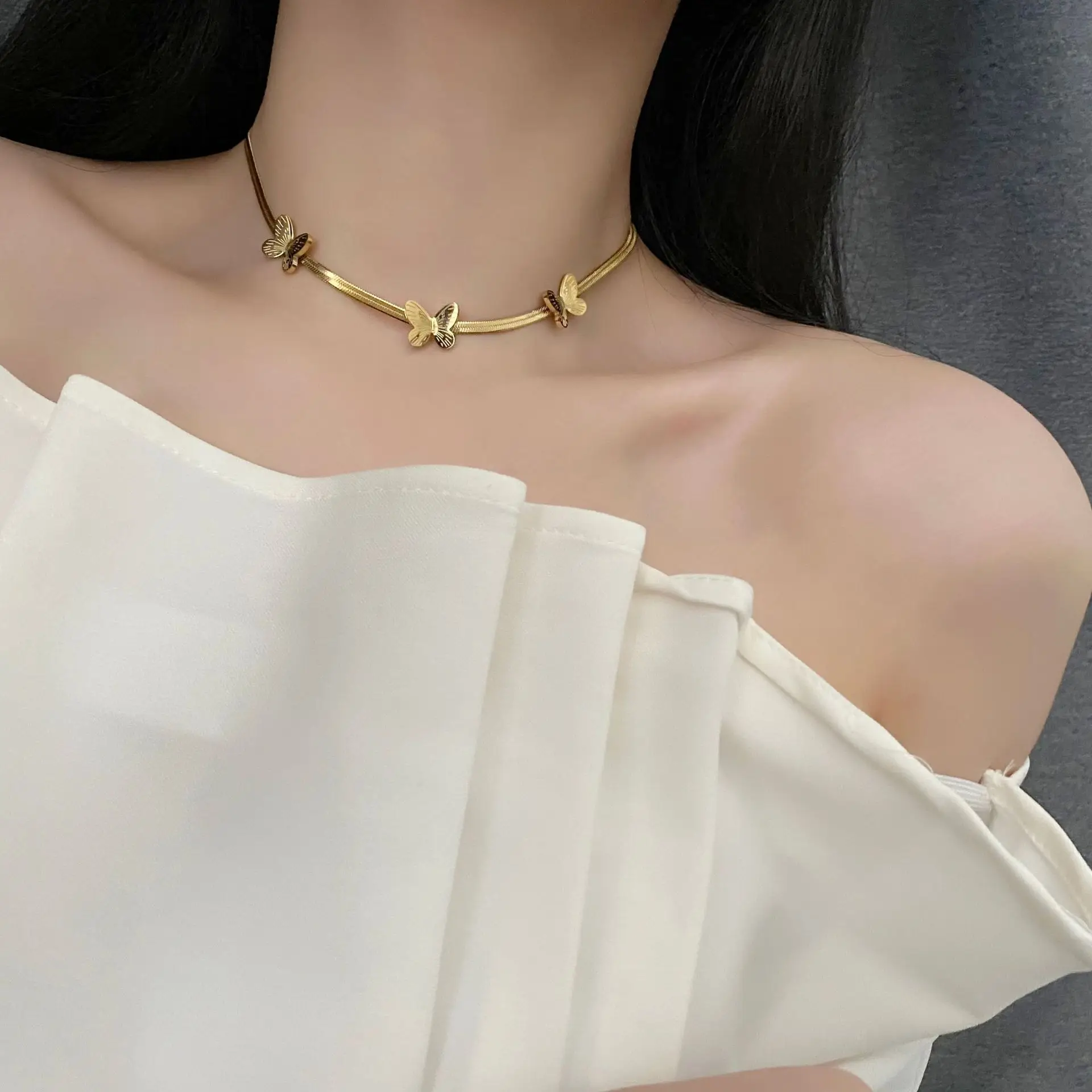 DEAR-LIFE New titanium steel does not fade butterfly necklace female clavicle chain light luxury exquisite jewelry accessories
DEAR-LIFE New titanium steel does not fade butterfly necklace female clavicle chain light luxury exquisite jewelry accessories
