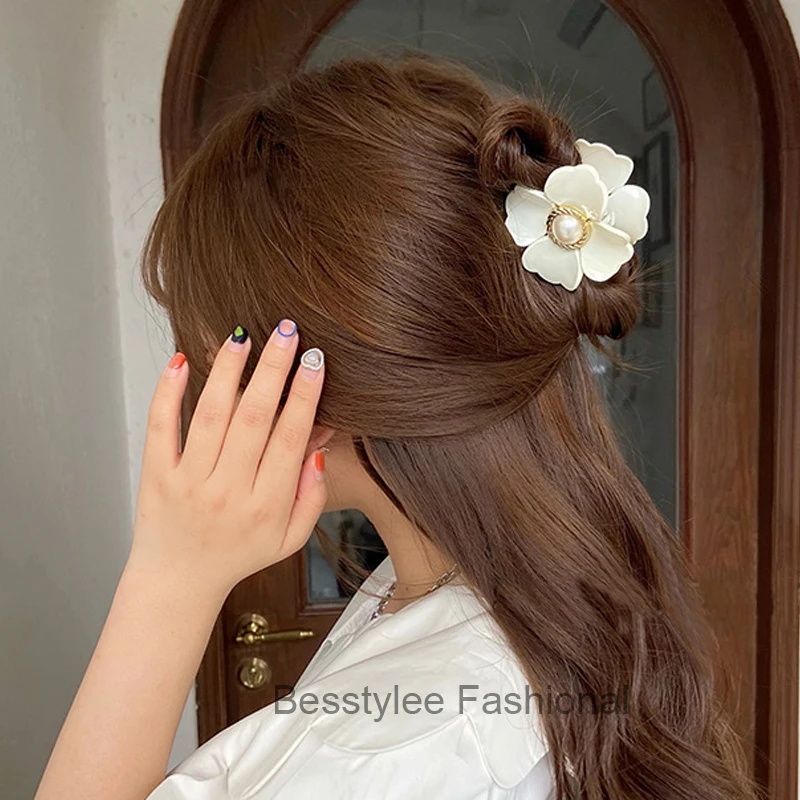 New Women Hair Claw Geometric Hair Clips Hair Clamp Grab Elegan Barrettes Korean Style Hairpin Plastic Styling Hair Accessories
New Women Hair Claw Geometric Hair Clips Hair Clamp Grab Elegan Barrettes Korean Style Hairpin Plastic Styling Hair Accessories