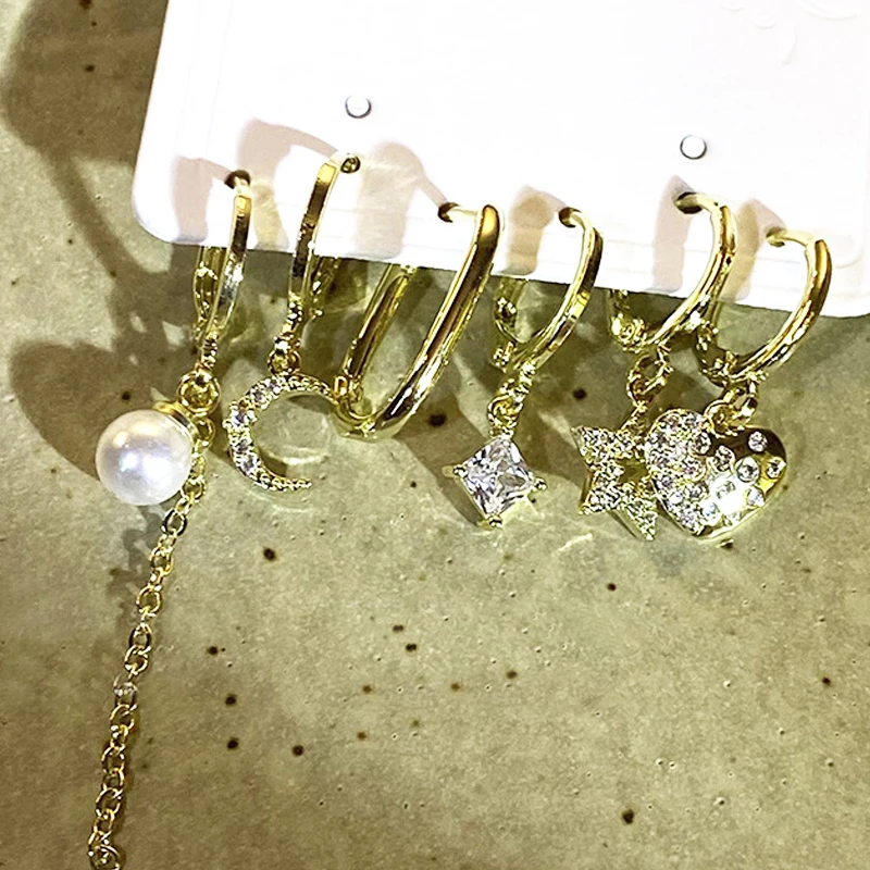Vintage Women Set of 6 Pearl Crystal Inlaid Rhinestone Stud Earrings for 2022 New Boho Moon Star Tassel Earrings Punk Jewelry
Vintage Women Set of 6 Pearl Crystal Inlaid Rhinestone Stud Earrings for 2022 New Boho Moon Star Tassel Earrings Punk Jewelry