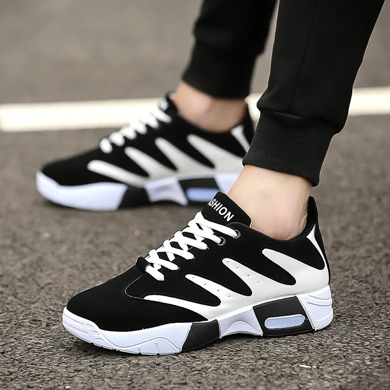 Мужские кроссовки на толстой воздушной подушке, удобные повседневные кроссовки для бега, весна-лето 2022 
Мужские кроссовки на толстой воздушной подушке, удобные повседневные кроссовки для бега, весна-лето 2022