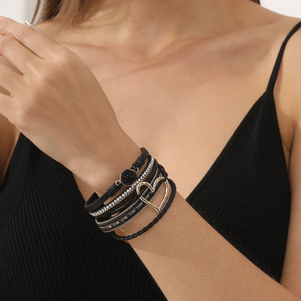 Fashionable New Style Bracelet For Women Bohemian Love Rhinestone Magnetic Bracelet Gift Jewelry for Girls
Fashionable New Style Bracelet For Women Bohemian Love Rhinestone Magnetic Bracelet Gift Jewelry for Girls