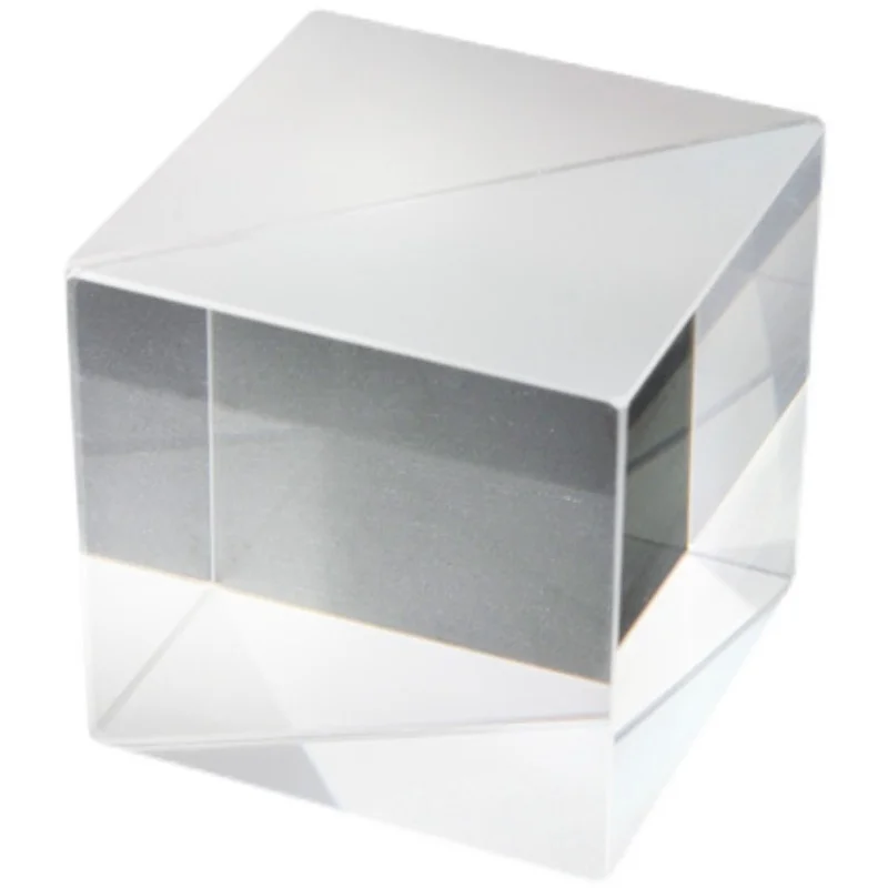 Small TV Semi-Reverse Semi-Permeable Virtual Holographic Projection Splitting Prism
Small TV Semi-Reverse Semi-Permeable Virtual Holographic Projection Splitting Prism