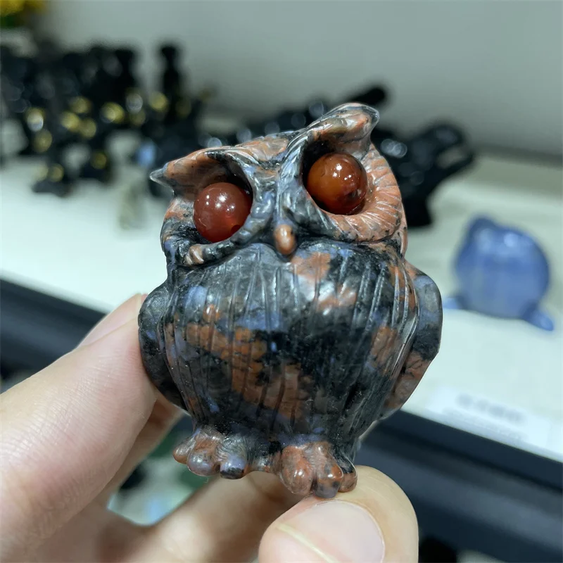 1PC Natural Gemstone Ruby In Zoisite Owl Carving Healing Crystal Animals Figurines Reiki Stones Home Decoration
1PC Natural Gemstone Ruby In Zoisite Owl Carving Healing Crystal Animals Figurines Reiki Stones Home Decoration