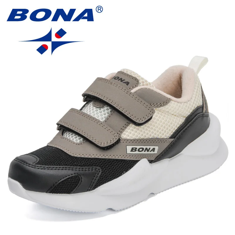 BONA 2022 New Designers High Quality Children's Shoes Breathable Sneakers Boys Lightweight Casual Shoes Soft Bottom Running Shoe
BONA 2022 New Designers High Quality Children's Shoes Breathable Sneakers Boys Lightweight Casual Shoes Soft Bottom Running Shoe