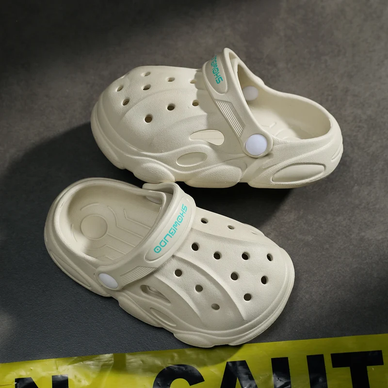 2022 Kids Colgs for Boys Comfort Lightweight Slippers Indoor Summer Beach Sandals Children Non-slip Hole Shoes Breathable Girls
2022 Kids Colgs for Boys Comfort Lightweight Slippers Indoor Summer Beach Sandals Children Non-slip Hole Shoes Breathable Girls