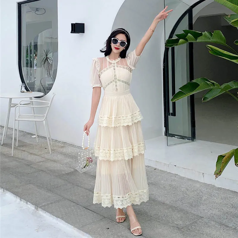 2022 Summer New Woman Dress Vintage Short Puff Sleeve Fashion Elegant Party Maxi Dress Female O-Neck Beige French Pleated Dress
2022 Summer New Woman Dress Vintage Short Puff Sleeve Fashion Elegant Party Maxi Dress Female O-Neck Beige French Pleated Dress