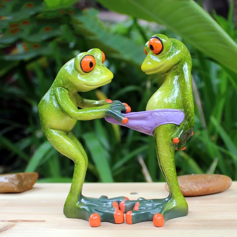 Resin Funny Amusing Personate Frog Figurines Nordic Creative Animal Statues Interior Sculpture Home Desktop Living Room Decor
Resin Funny Amusing Personate Frog Figurines Nordic Creative Animal Statues Interior Sculpture Home Desktop Living Room Decor