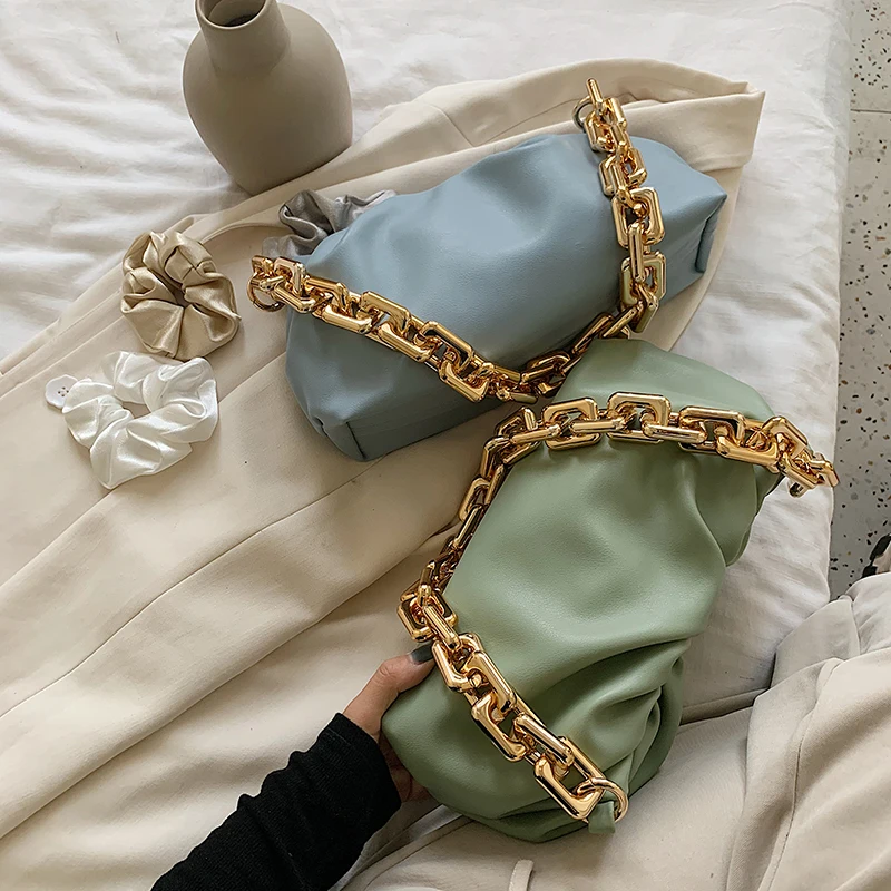 Gold Chain Bags For Women 2020 Summer PU Leather Crossbody Bags For Women Luxuury Elegant Shoulder Handbags
Gold Chain Bags For Women 2020 Summer PU Leather Crossbody Bags For Women Luxuury Elegant Shoulder Handbags