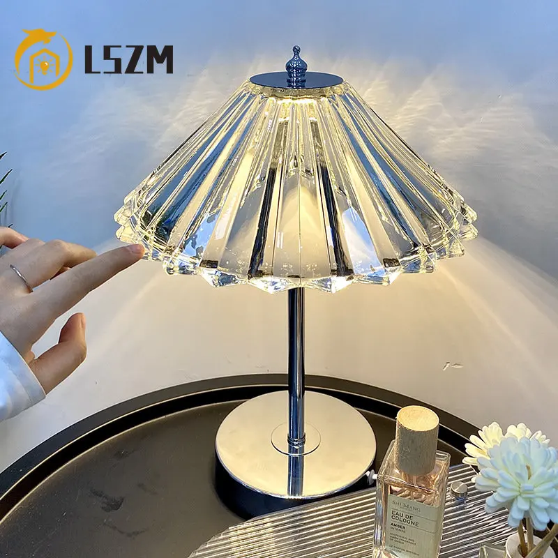 Nordic Crystal Plugged In Table Lamp LED Bar Lamp Button Dimmable Golden Desk Light Living Room Bedroom Hotel Lamp Bedside Light
Nordic Crystal Plugged In Table Lamp LED Bar Lamp Button Dimmable Golden Desk Light Living Room Bedroom Hotel Lamp Bedside Light