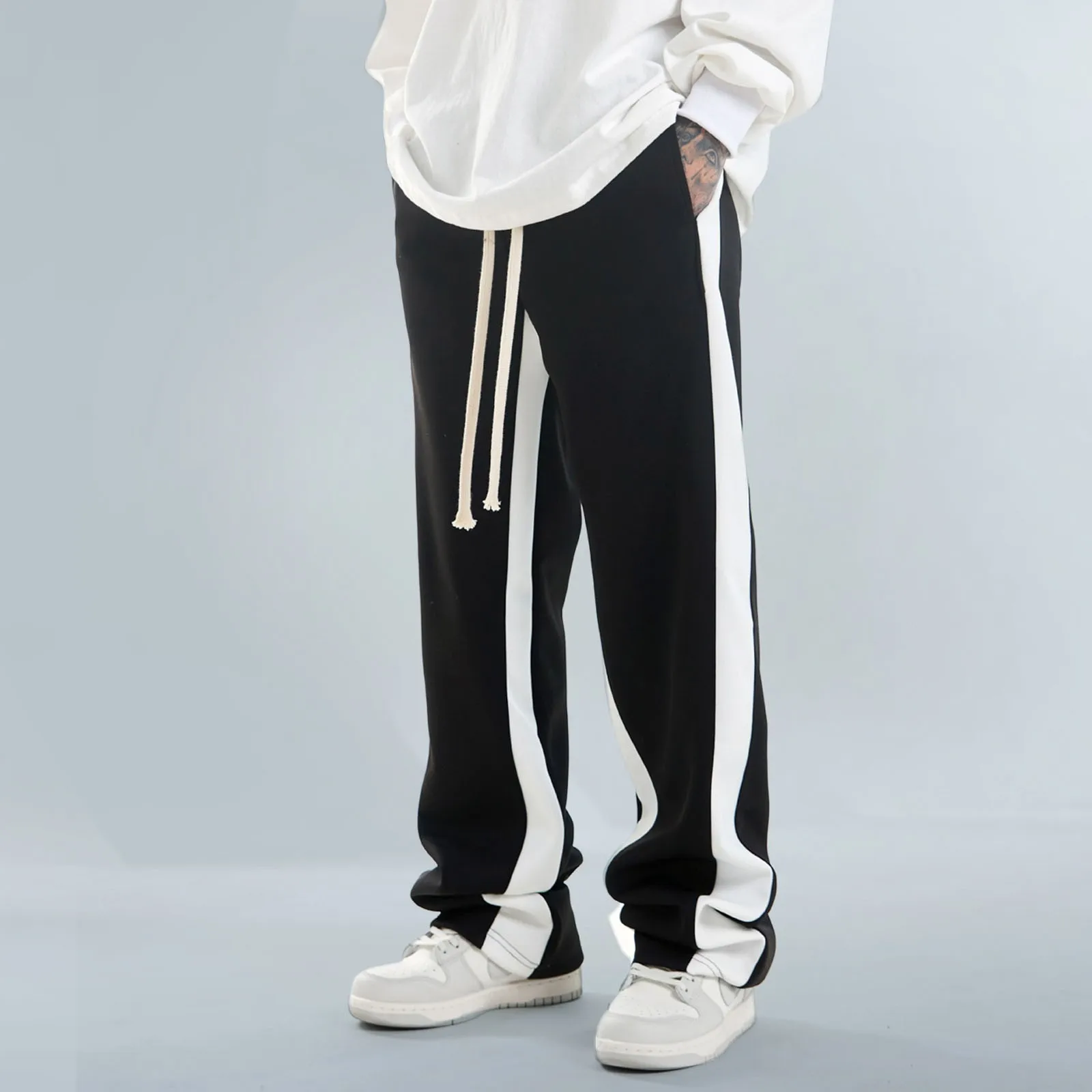 Men Spring And Autumn Double White Border Casual Pants With Loose Sports Drawstring Pants
Men Spring And Autumn Double White Border Casual Pants With Loose Sports Drawstring Pants